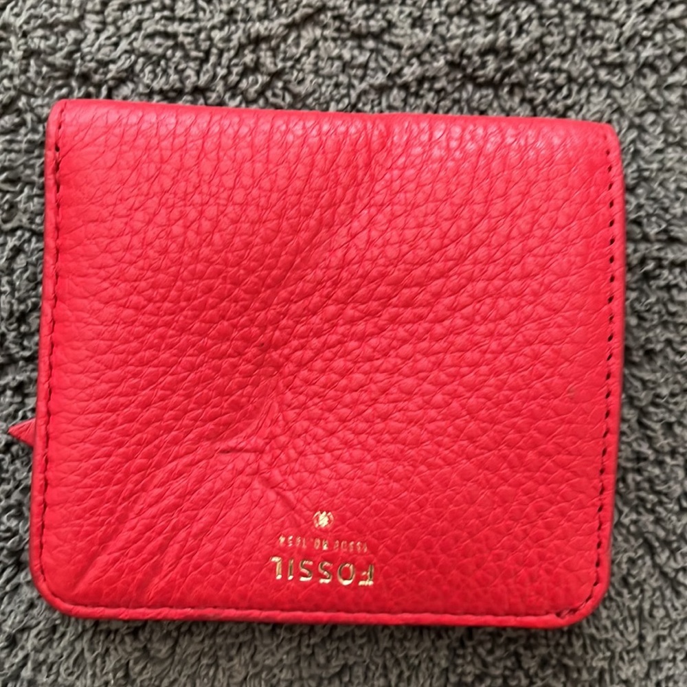 Good Condition Fossil Small Wallet - image 6